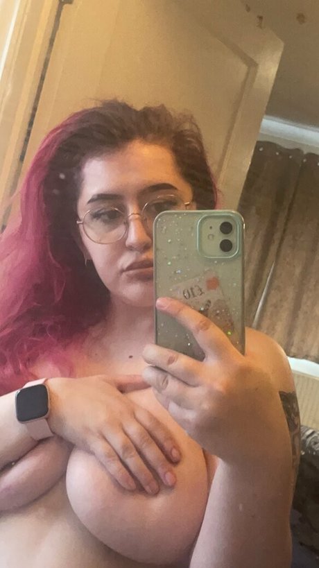 emilyylime hd pornstar gallery