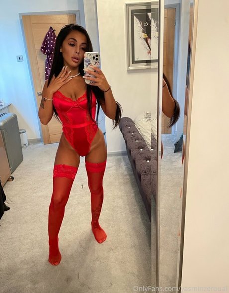 yasminzerouali art actress pic