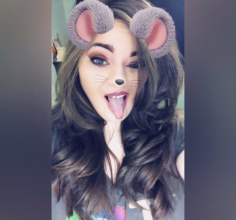 british blonde onlyfans nice pictures