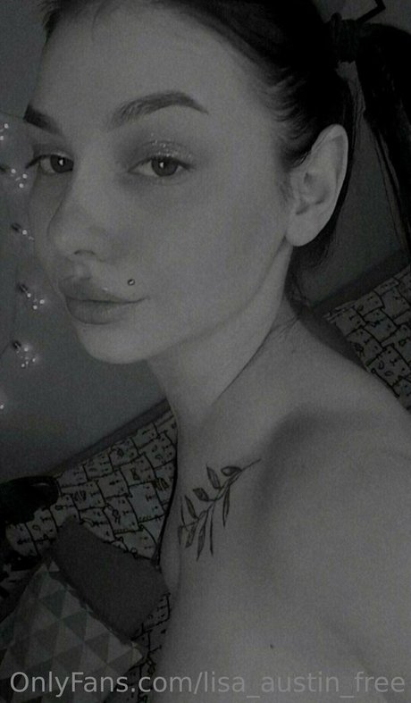 lisa austin free nudes star photo