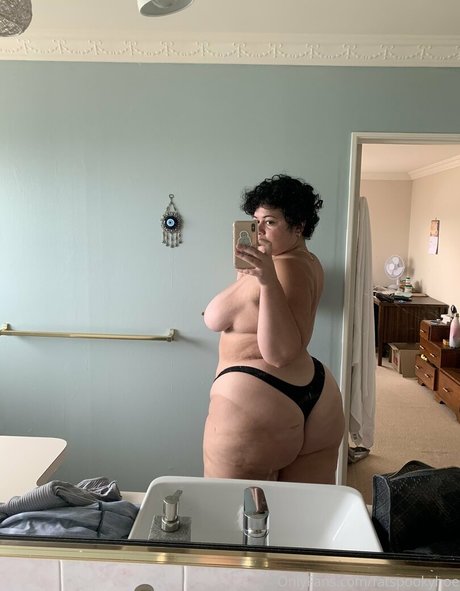 hairy anal onlyfans hot pic