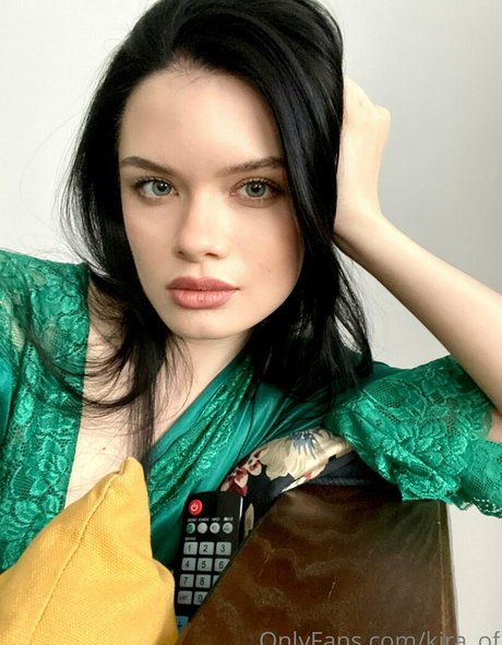 kira of actress picture