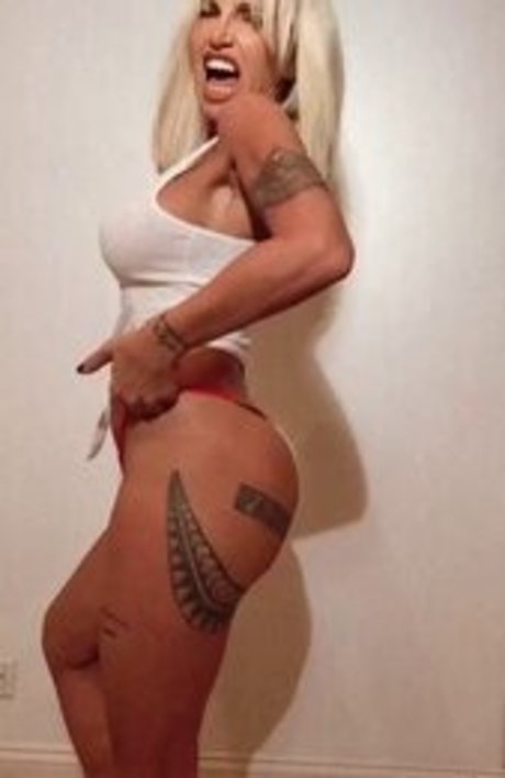 Maria Florencia Pena pretty actress photos