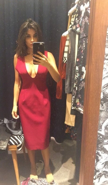 Mikaela Hoover pornstar exclusive img