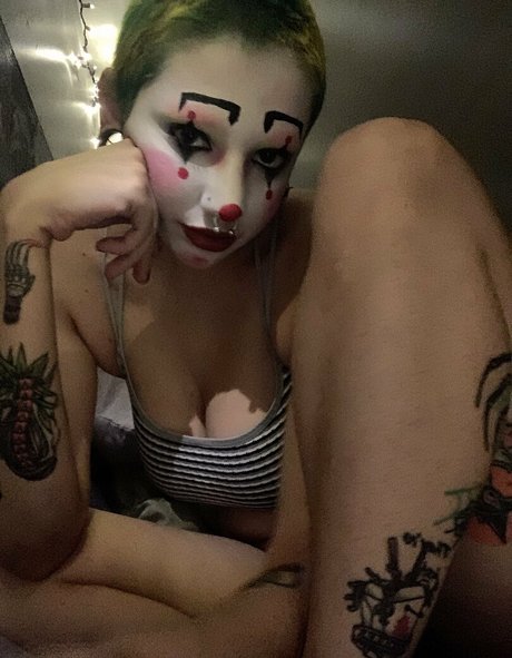 sthenonsfwfree model best picture