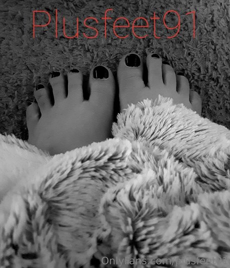 plusfeet91 adult star image