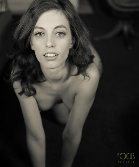 focus boudoir model free image