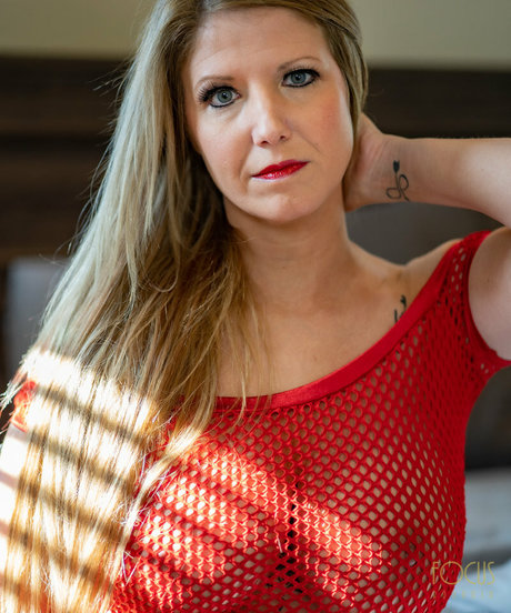 focus boudoir model naked galleries