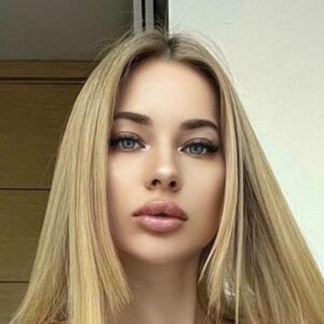 Stasy Baby pornstar exclusive img