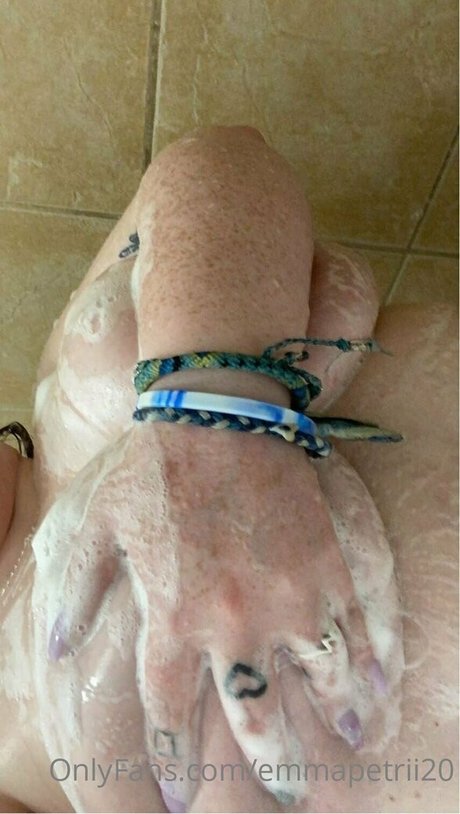 bigtittyemma porn star picture