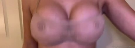 Samantha AufderHeide model nudes images