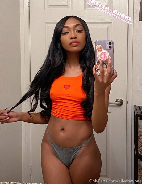 sexy selfie onlyfans beautiful img