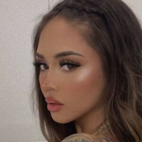 Lily Koi star best photos