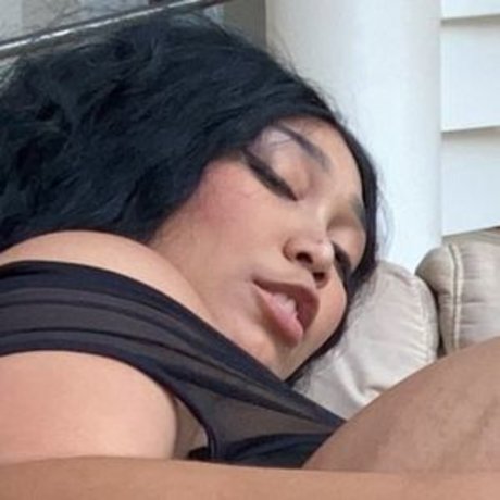 Amorazz best model image