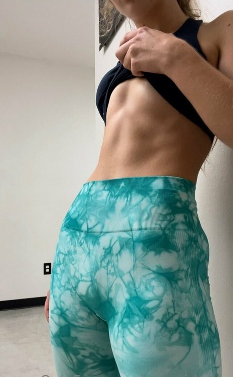 asian tranny onlyfans pornos images