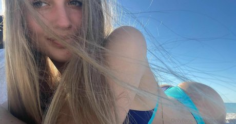 amateur trans onlyfans sexy pics