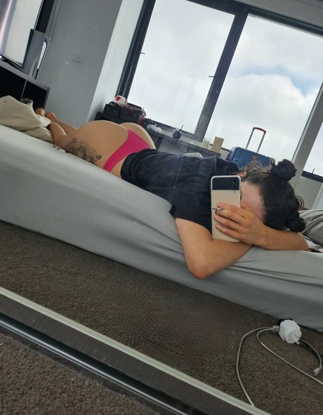 Tommi Terror naked star pictures