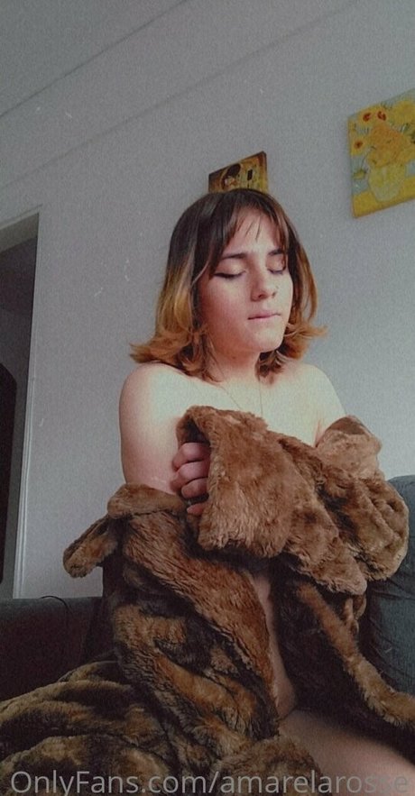 amarelarosse model sexy gallery