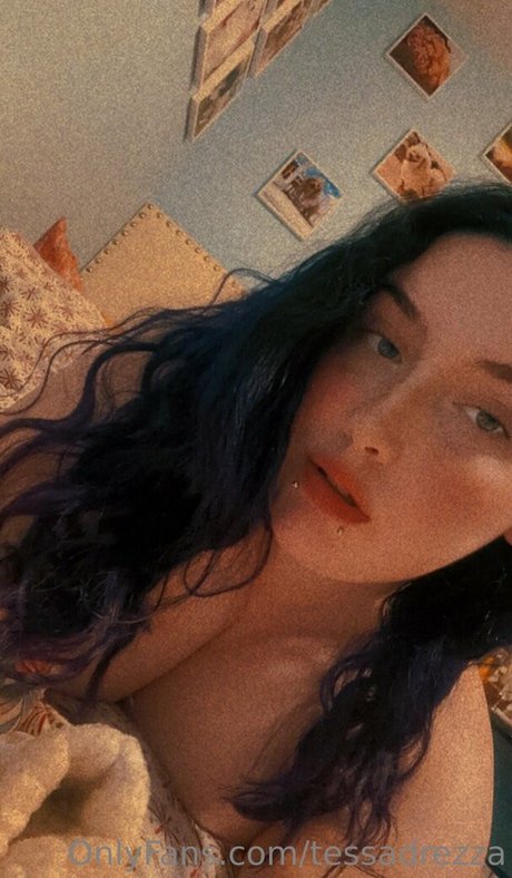 tessadrezza pornstar hot gallery