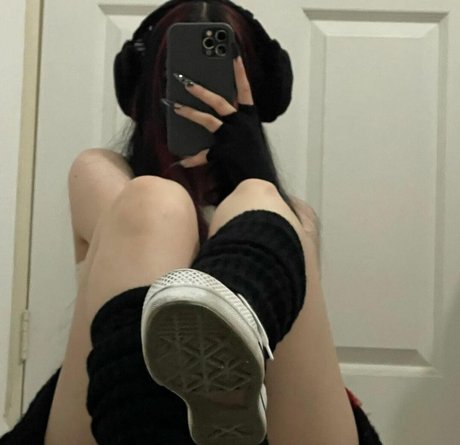 Heidi Ayala high quality model image