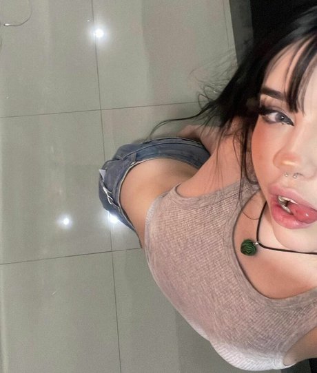 Heidi Ayala xxx actress img