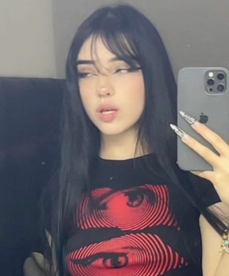 Heidi Ayala model perfect image