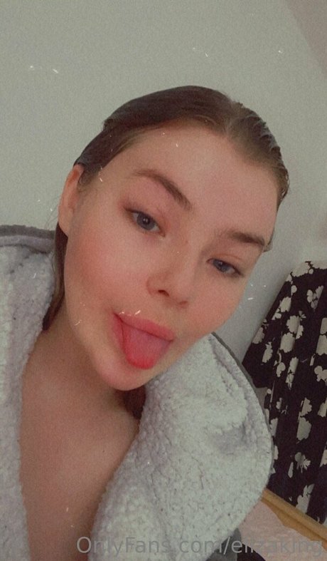 elizaking naked star pictures