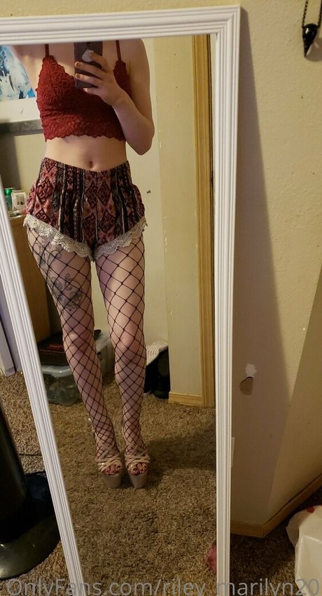 riley marilyn20 nudes pornstar pictures