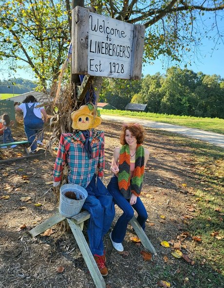 huge fake tits onlyfans sexy image