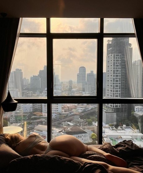 barbiegotthicc star nice photos