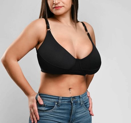 Agustina Guz model erotic archive