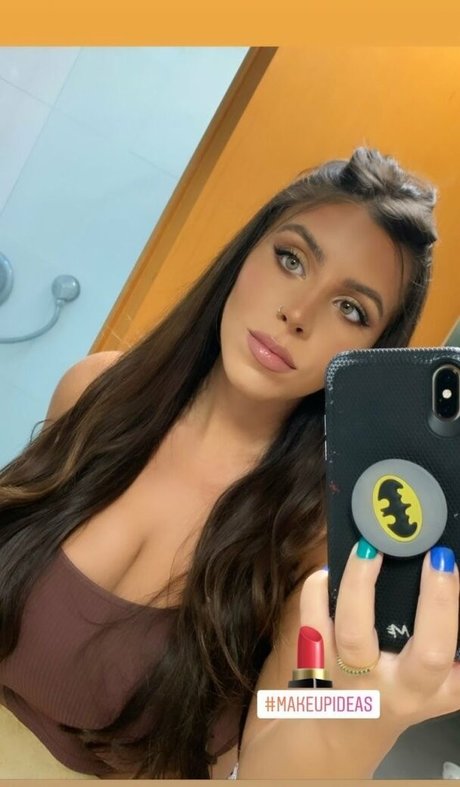 Tami Bar xxx model picture