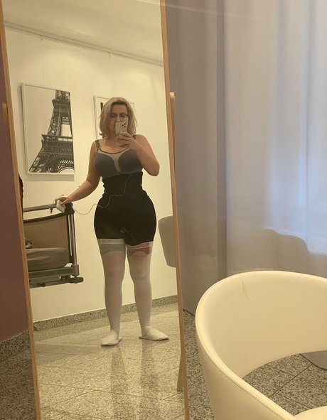 bimbo bunny 2000 model free img