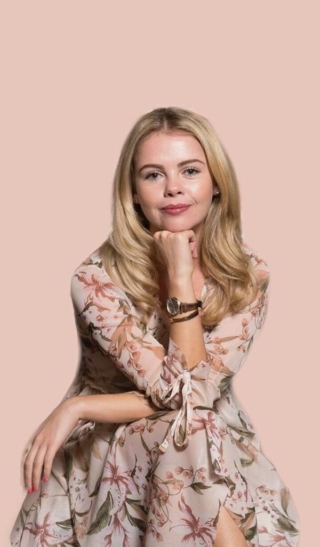 Saoirse Monica Jackson art pornstar pic