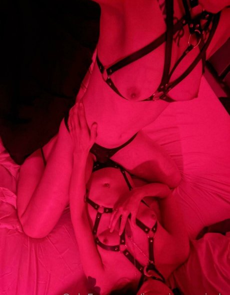 jasminenyxjade pornstar naked images