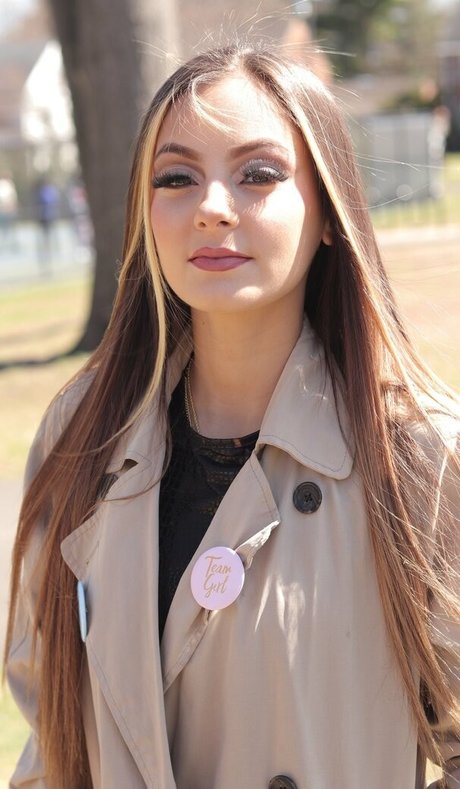 therealraneesax hot model pictures