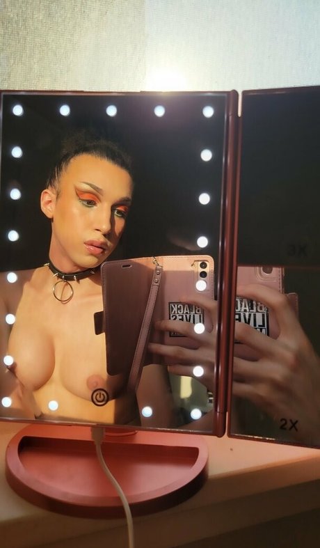 jadedwaifuwu star pretty pic