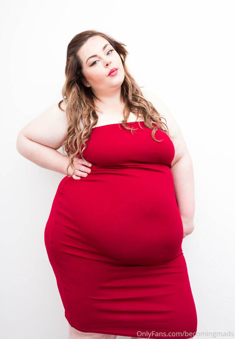 becomingmads model adult photo