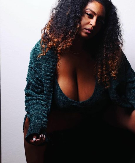 theProfessorGAIA naked pornstar image