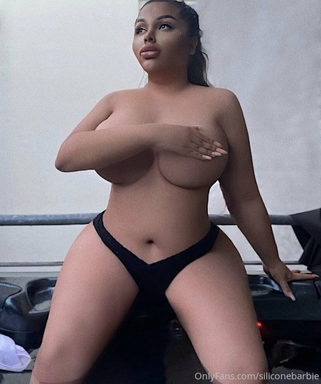 siliconebarbie naked model photos