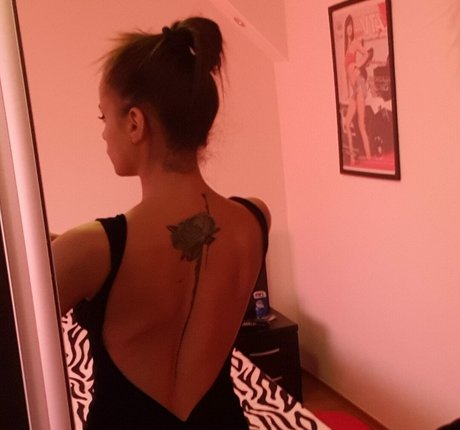 AndreeaNicoletaDinu model hd img