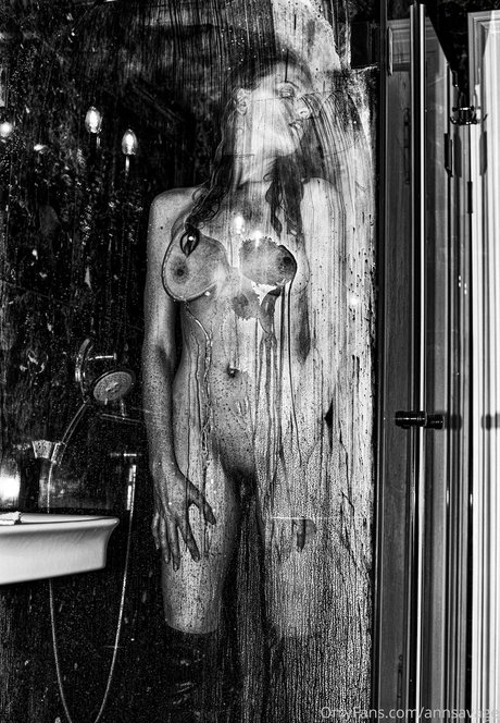 Magdalena Szczepanska pornographic model image