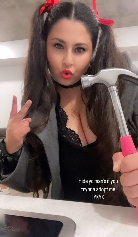 Vanessa Romero erotic actress pics