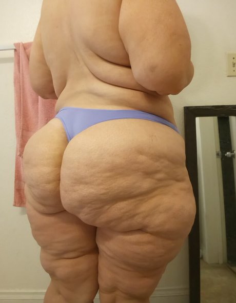 small onlyfans pretty pic