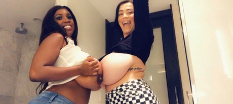 bikini nude onlyfans adult pic