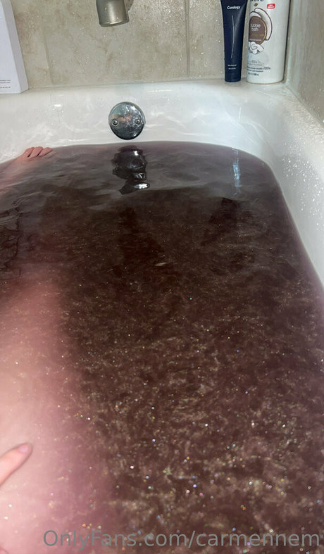 carmennem naked model pics