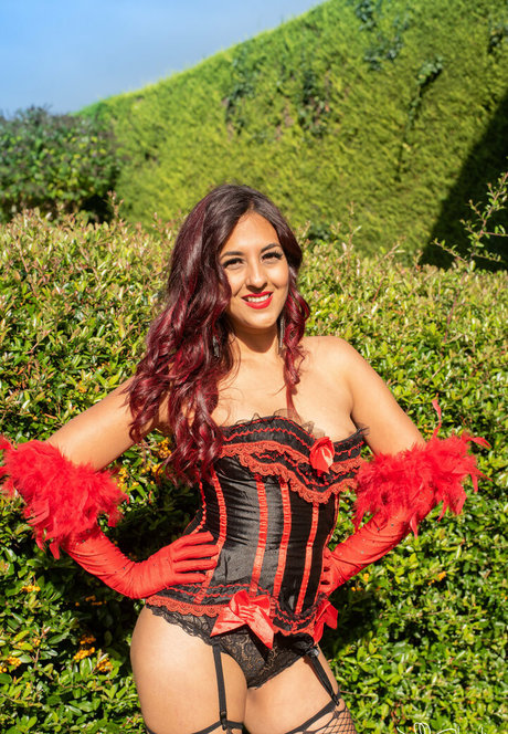 hottest teacher onlyfans free nude pics