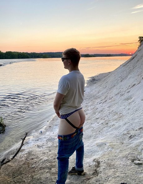 justmyless art star image