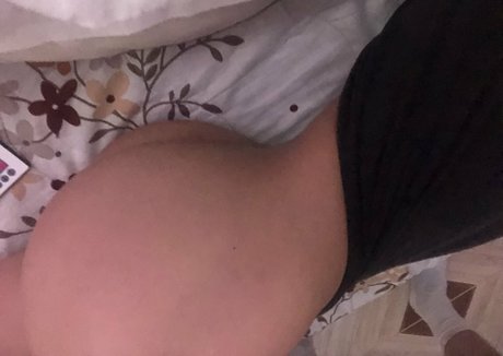 __tsunamy porn actress image