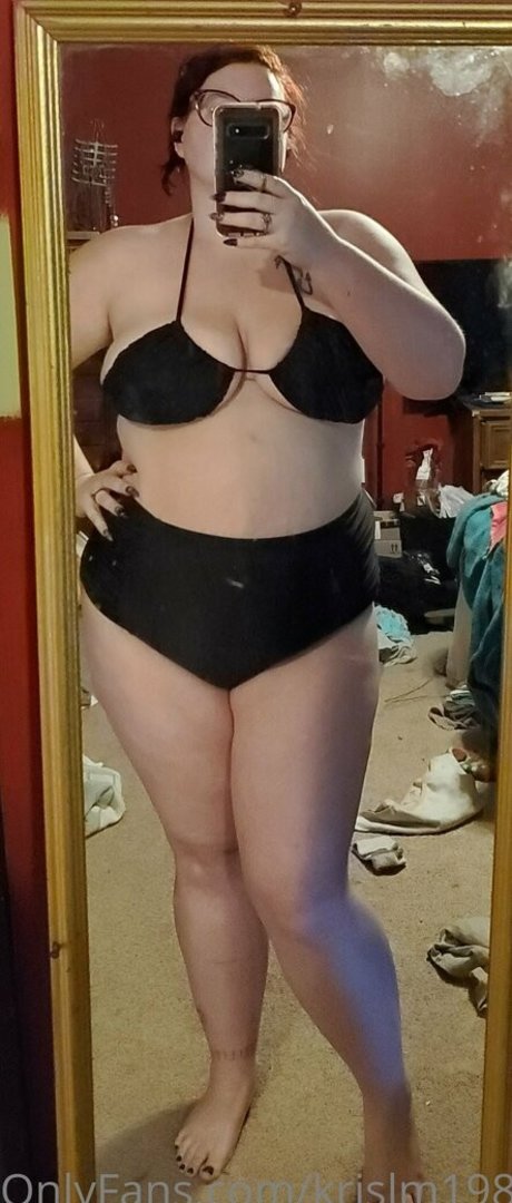 krislm1989 erotic model photo